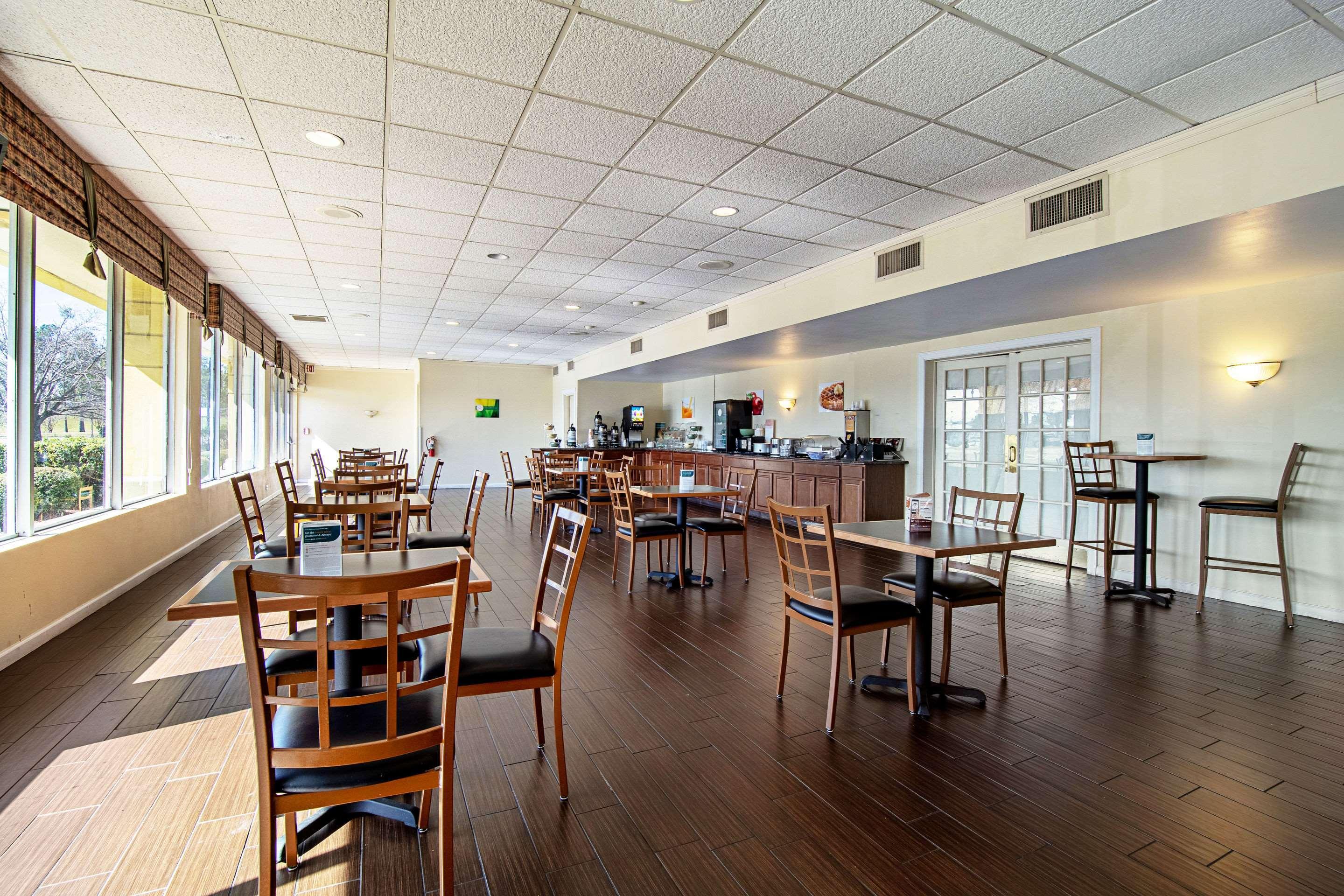 Quality Inn St George I-95 St. George Екстериор снимка