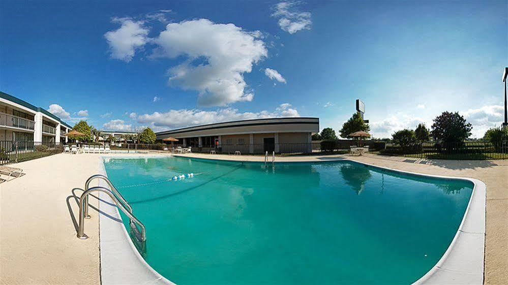 Quality Inn St George I-95 St. George Екстериор снимка