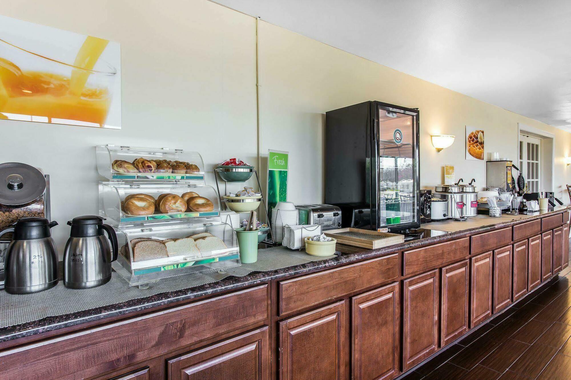 Quality Inn St George I-95 St. George Екстериор снимка